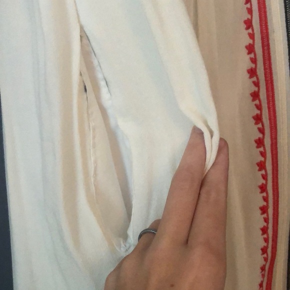 ark & co white embroidered dress, large/medium - Picture 6 of 7